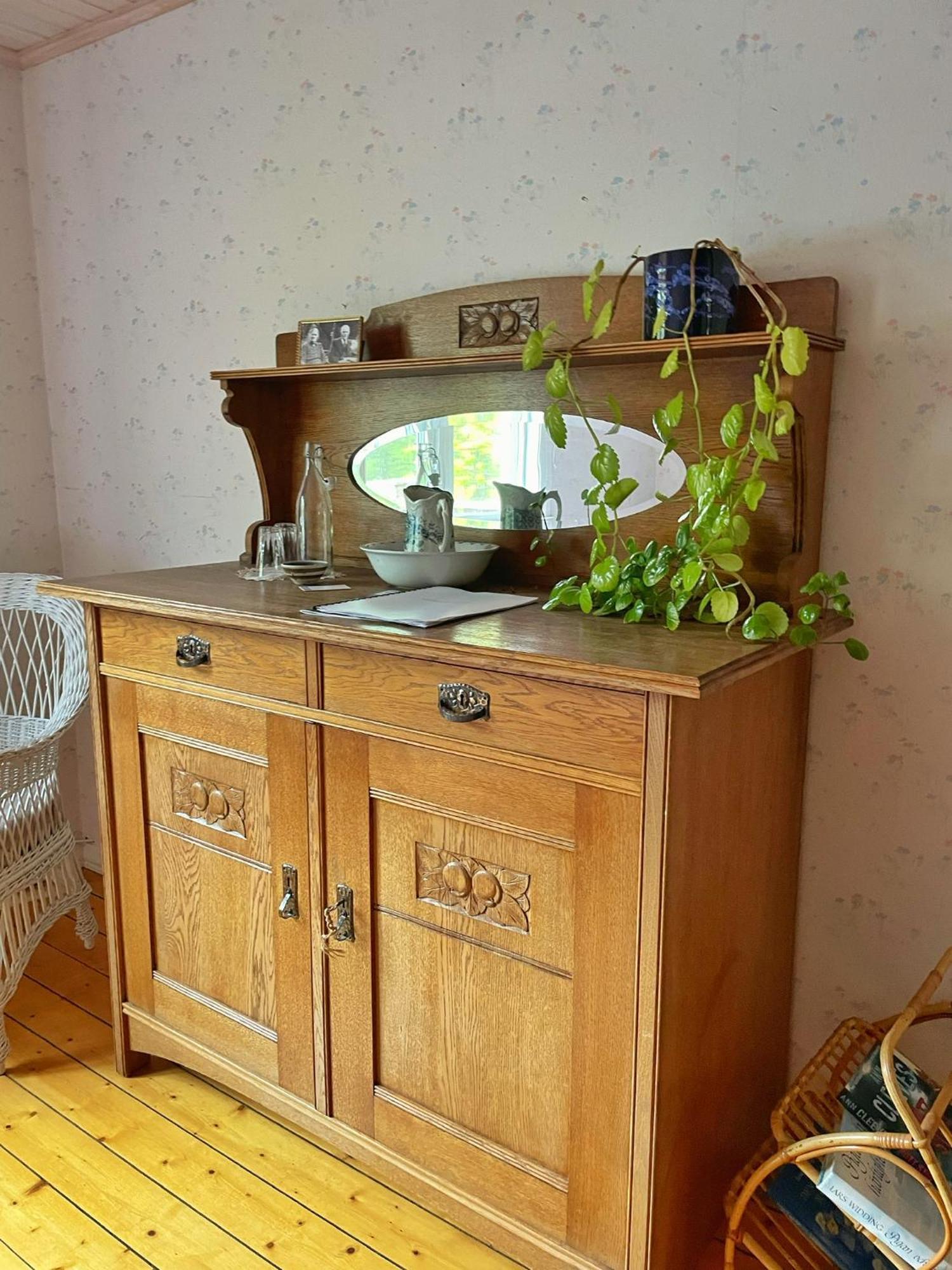 Viktors Affaershus Bed & Breakfast Atran Екстериор снимка