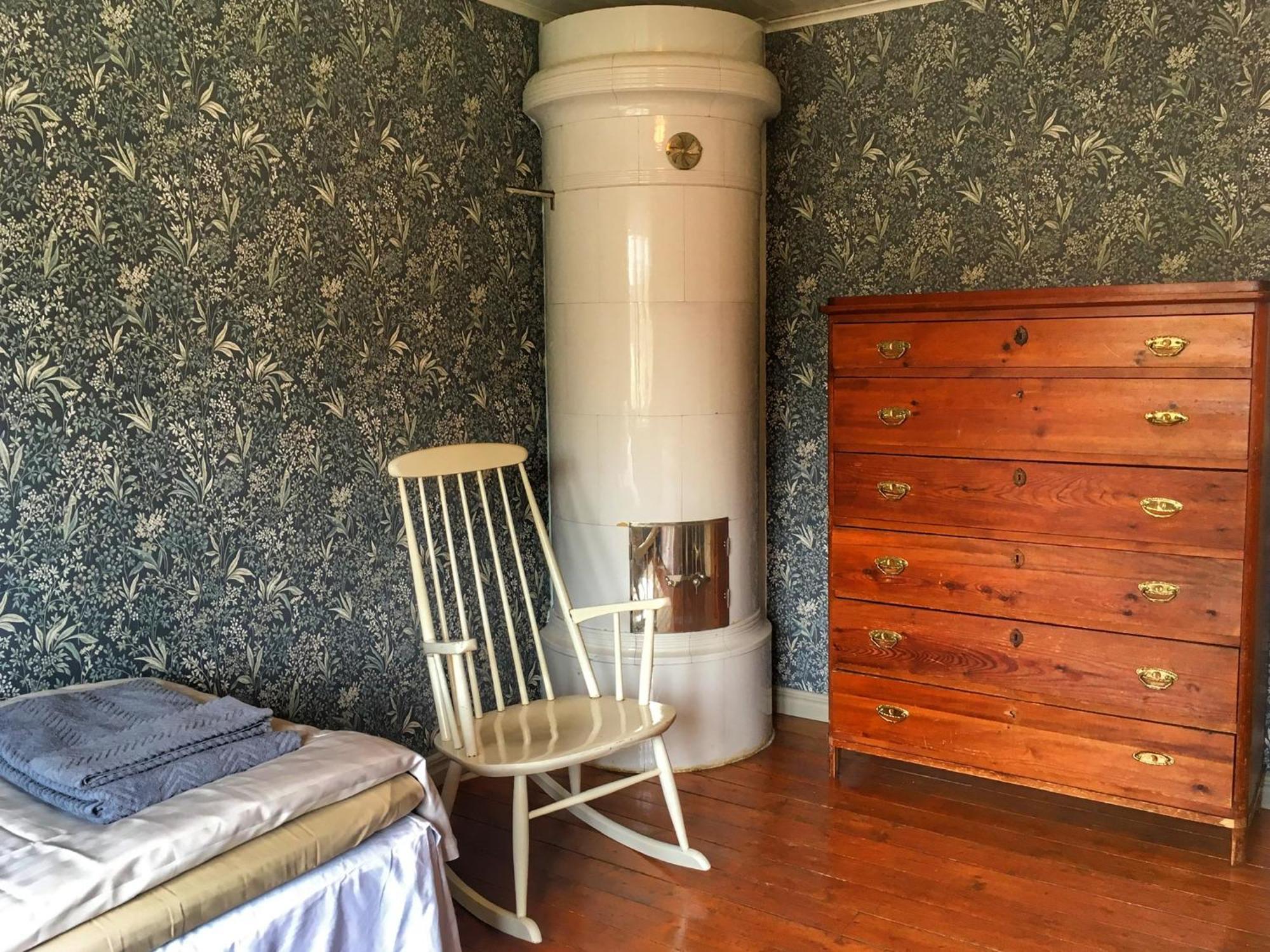 Viktors Affaershus Bed & Breakfast Atran Екстериор снимка